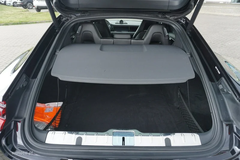 Porsche Panamera 971 11