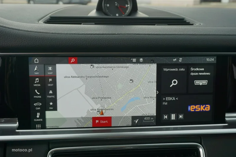 Porsche Panamera 971 23