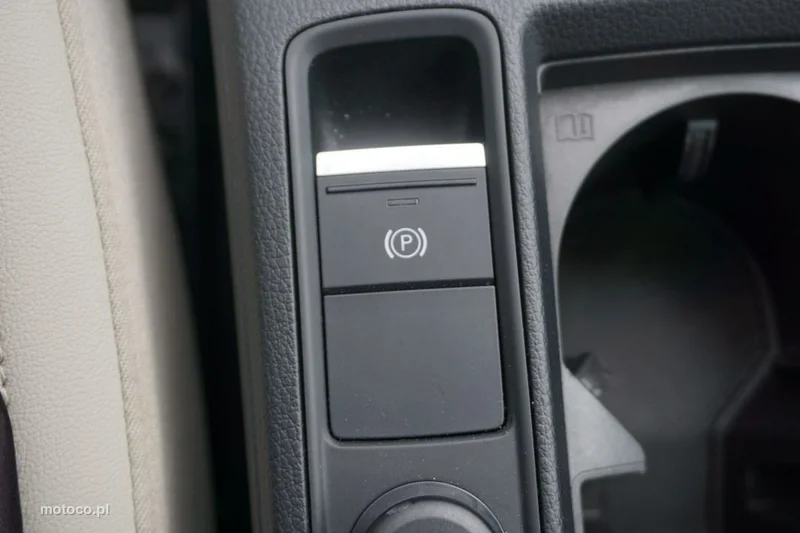 Audi Q3 F3 23