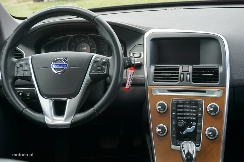 Volvo XC 60 14