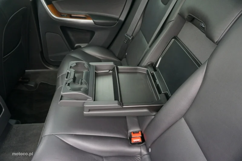 Volvo XC 60 23