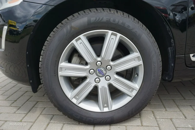Volvo XC 60 25