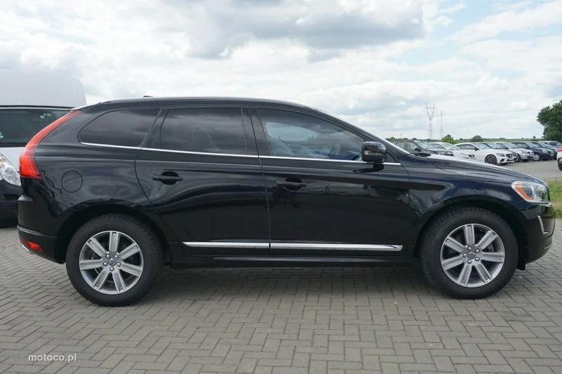 Volvo XC 60 4