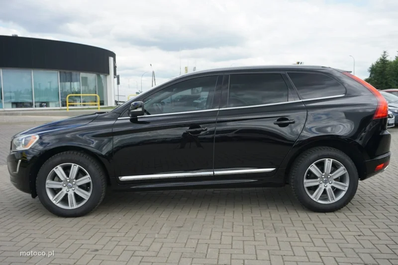 Volvo XC 60 8
