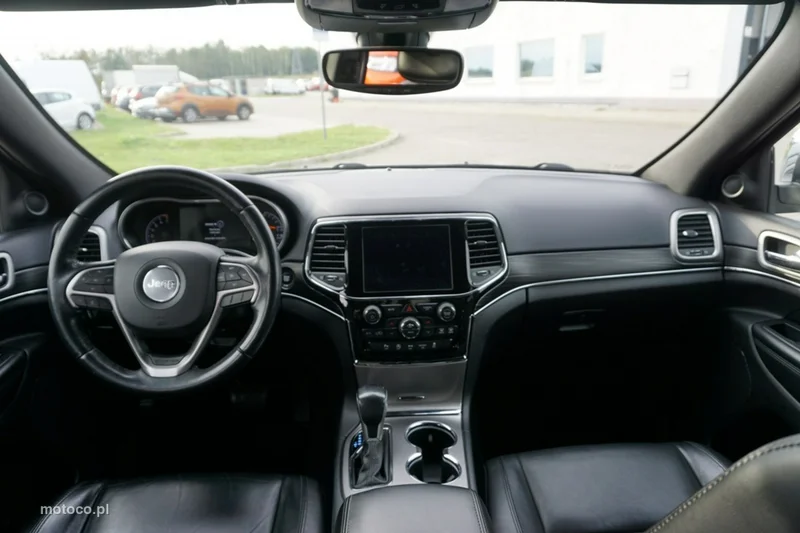 Jeep Grand Cherokee 13