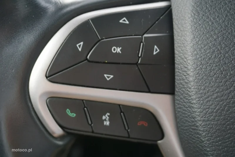 Jeep Grand Cherokee 24