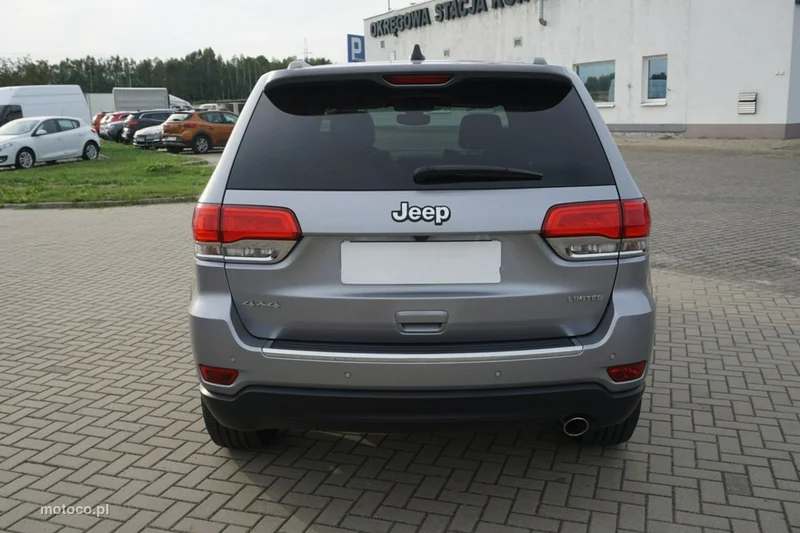 Jeep Grand Cherokee 6