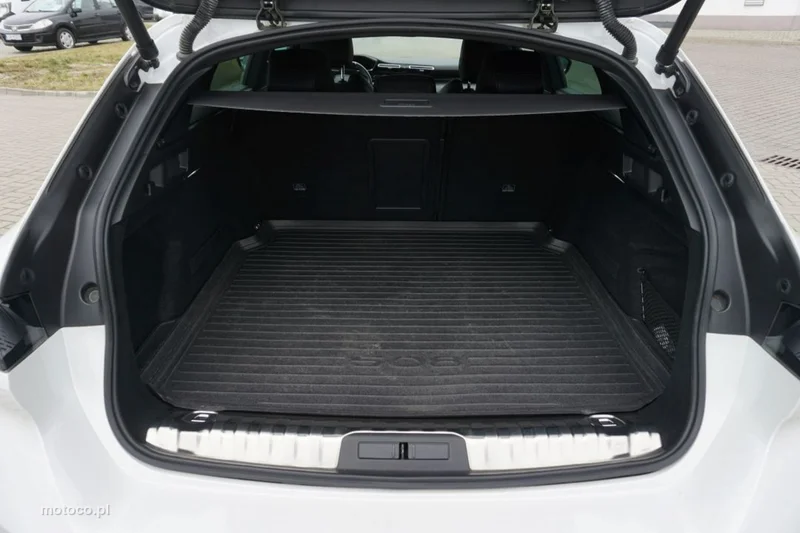 Peugeot 508 SW 11
