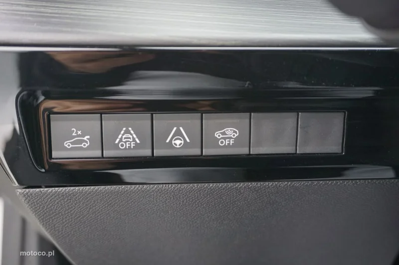 Peugeot 508 SW 18
