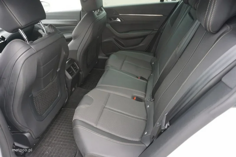 Peugeot 508 SW 10