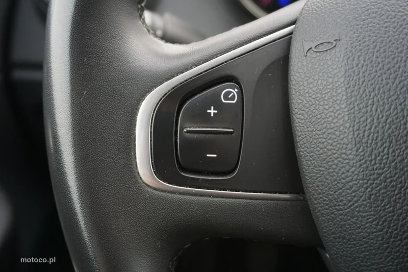 Renault Captur I 17