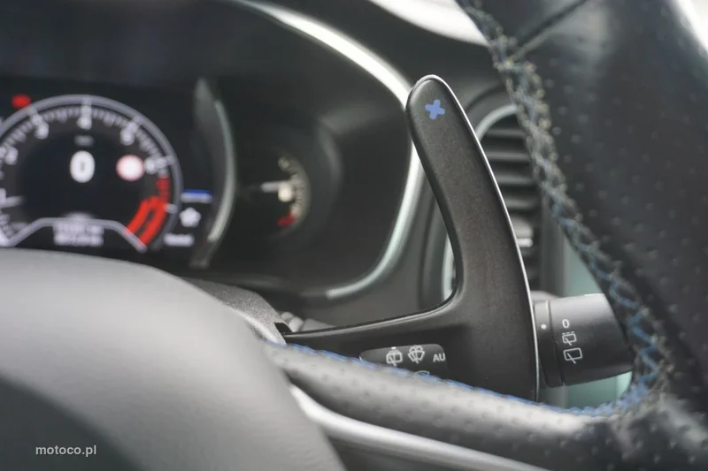 Renault Megane IV 19