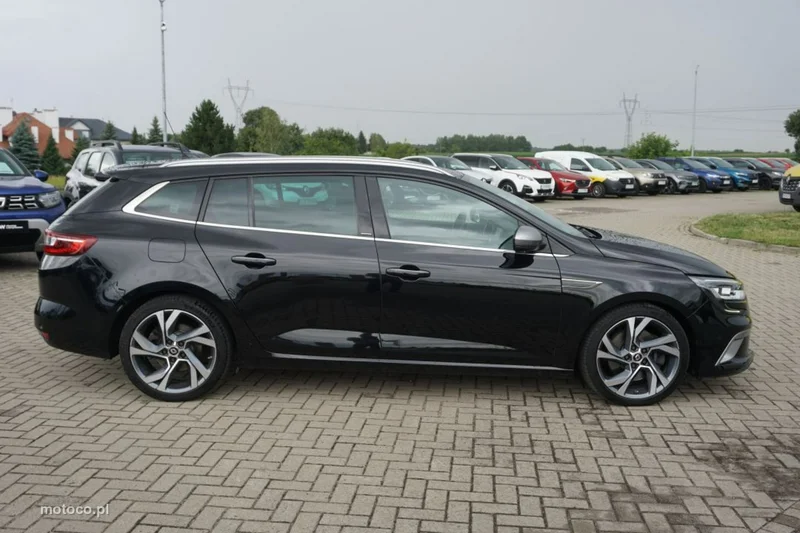 Renault Megane IV 4