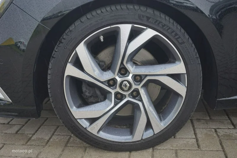 Renault Megane IV 32