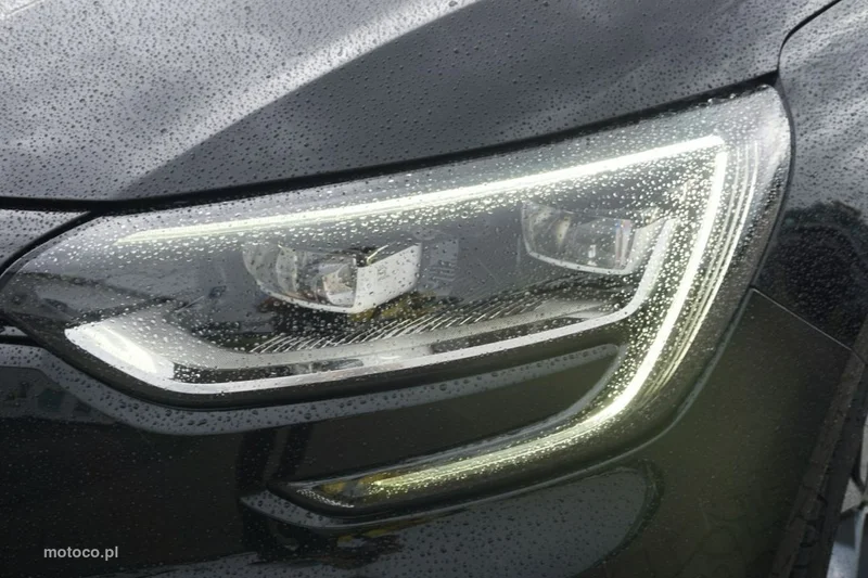 Renault Megane IV 33