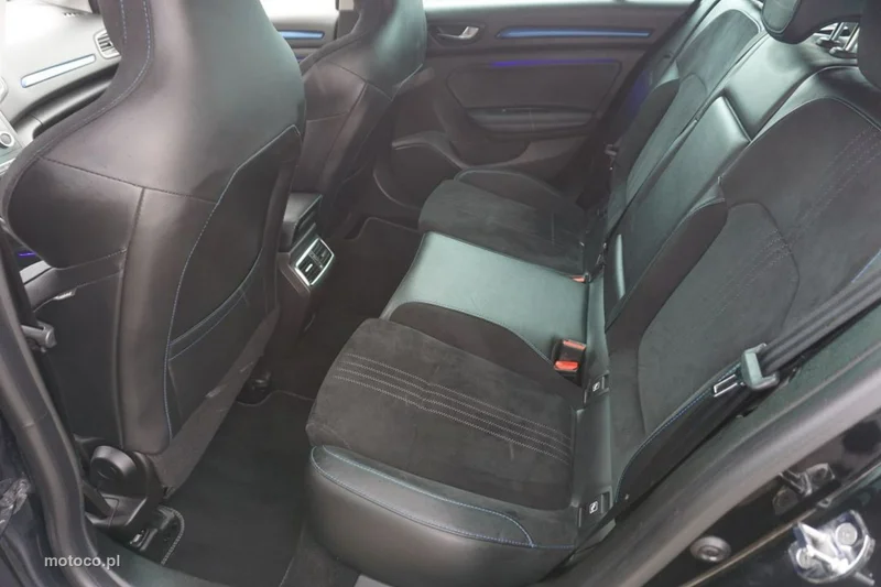Renault Megane IV 10