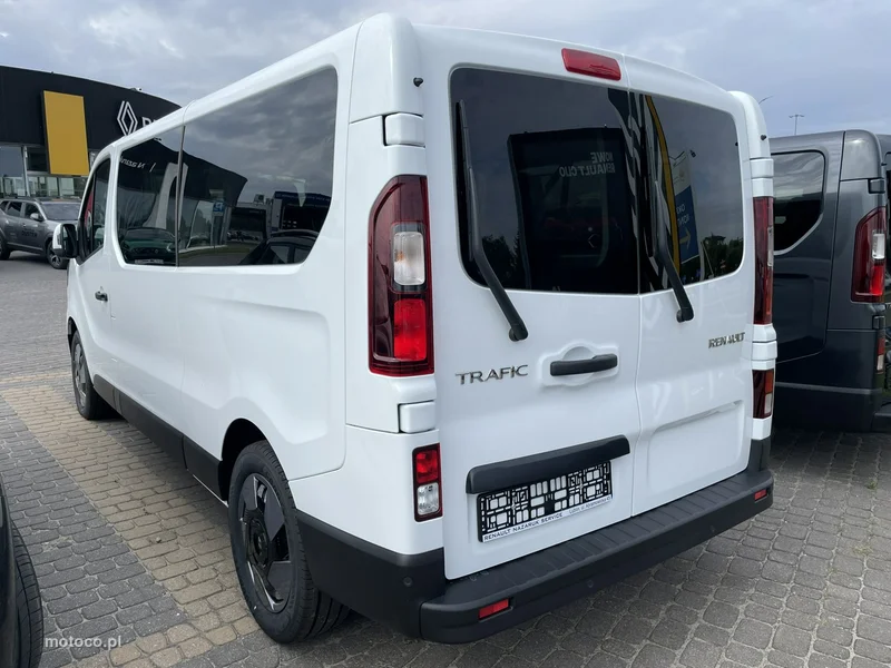 Renault Trafic III 2
