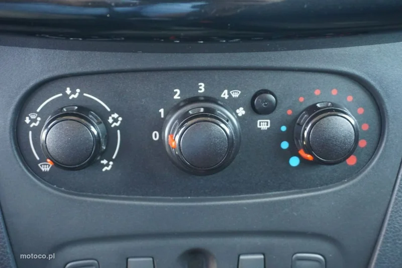 Dacia Sandero 17