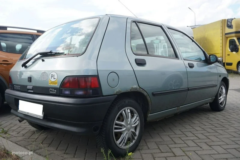 Renault Clio I 3