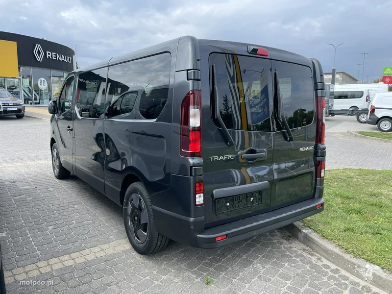 Renault Trafic III 2
