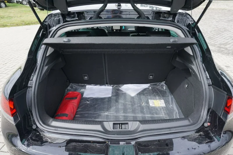 Renault Megane IV 11