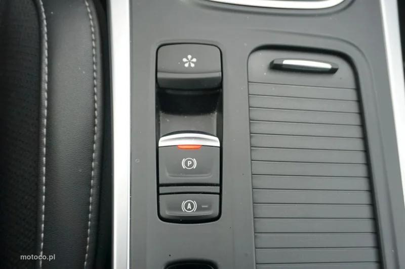 Renault Megane IV 23