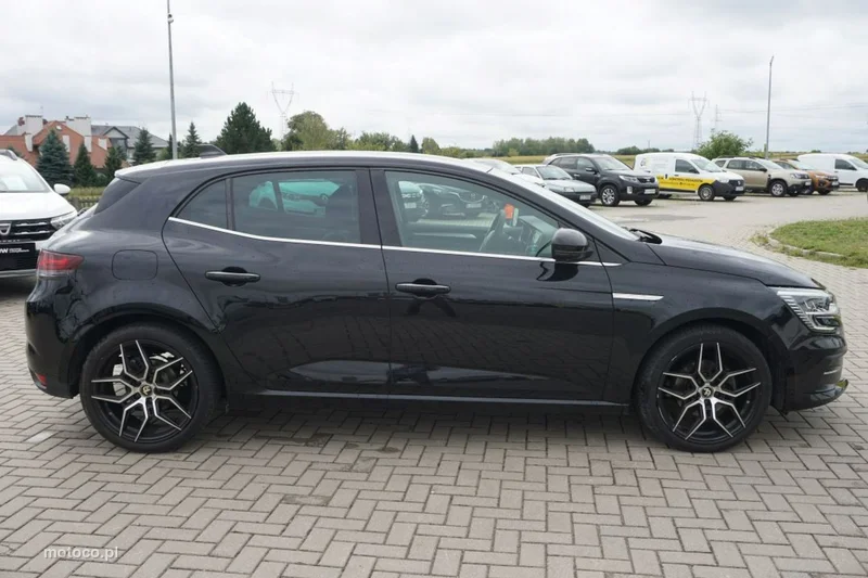 Renault Megane IV 4
