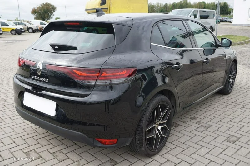 Renault Megane IV 5
