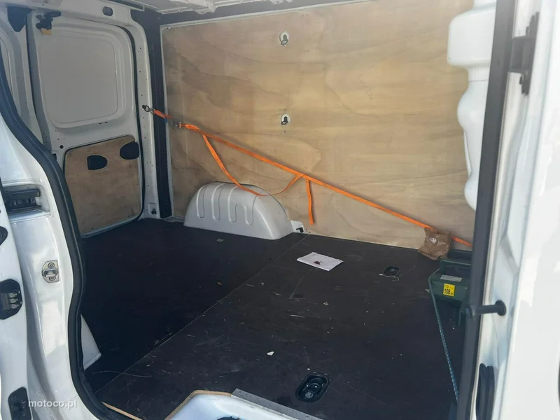 Renault Trafic 16