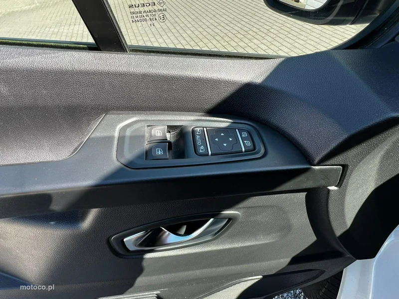 Renault Trafic 17