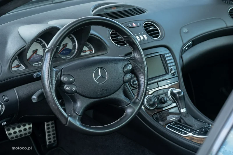 Mercedes-Benz SL R230 SL 55 AMG 12