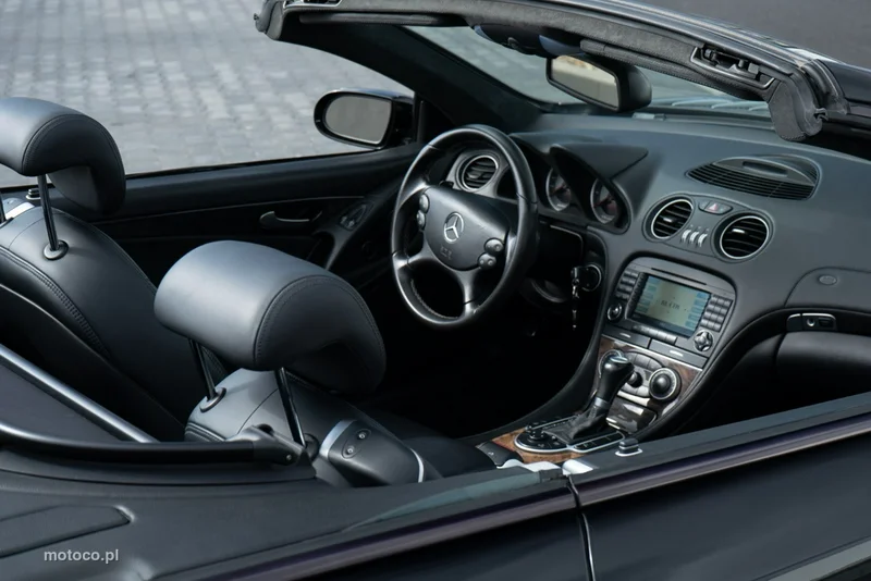 Mercedes-Benz SL R230 SL 55 AMG 24