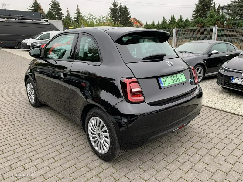 Fiat 500 4