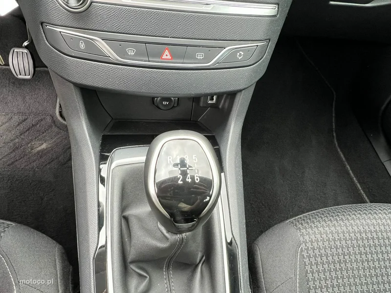 Peugeot 308 16
