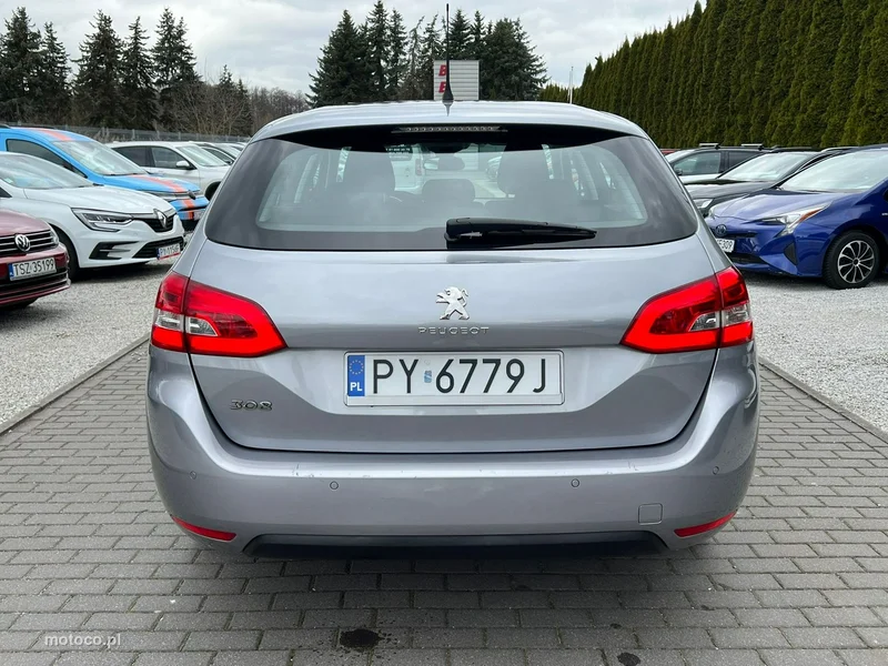 Peugeot 308 7