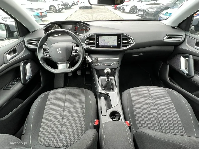Peugeot 308 9