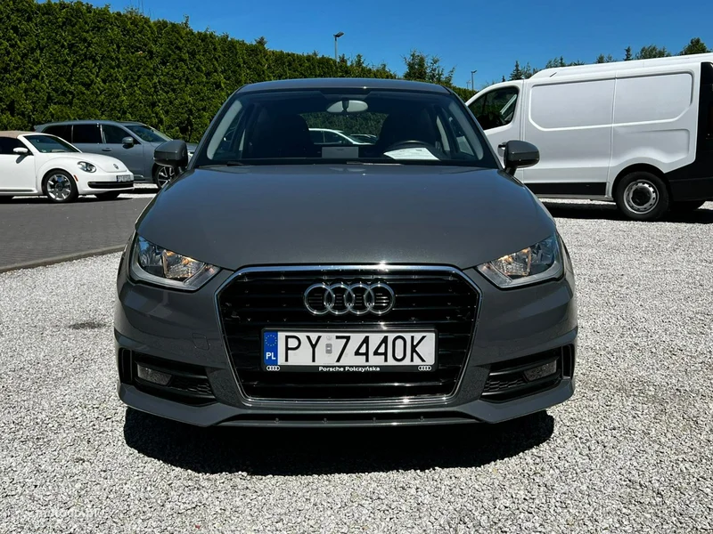 Audi A1 8X 2