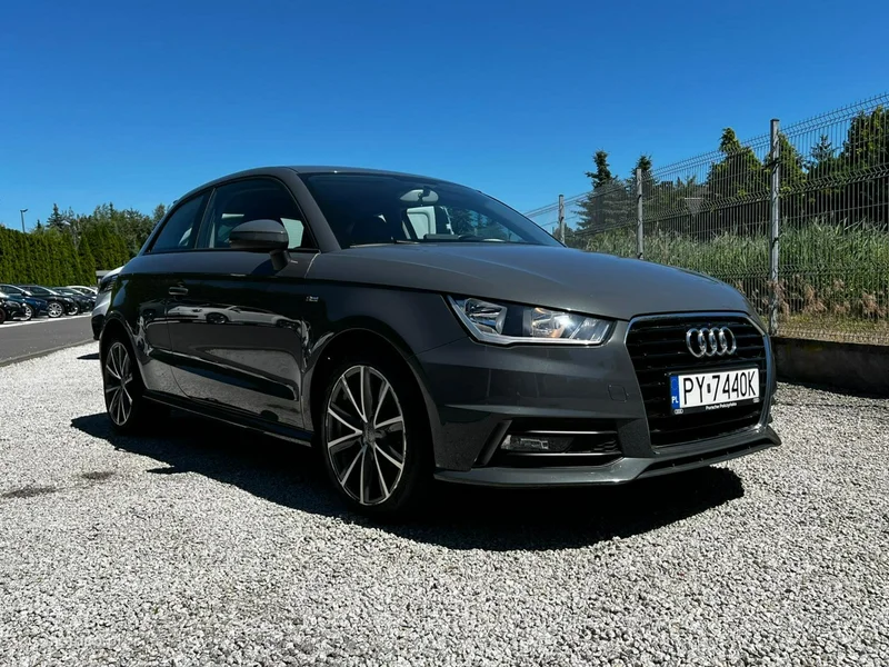 Audi A1 8X 3