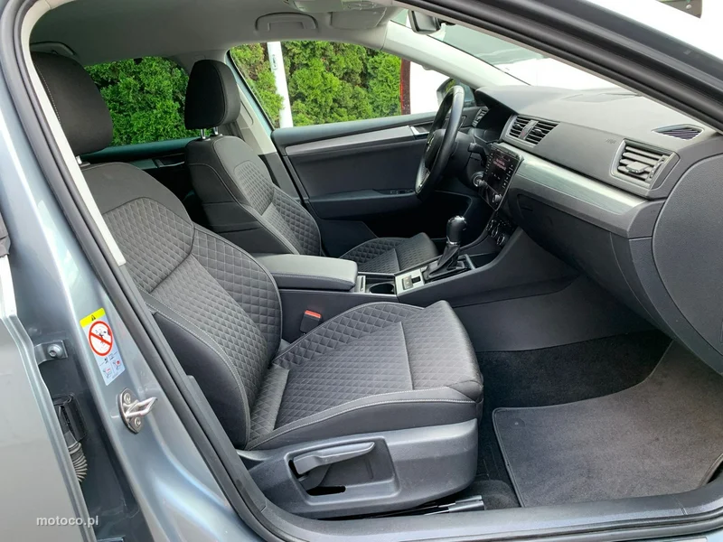 Skoda Superb III 12