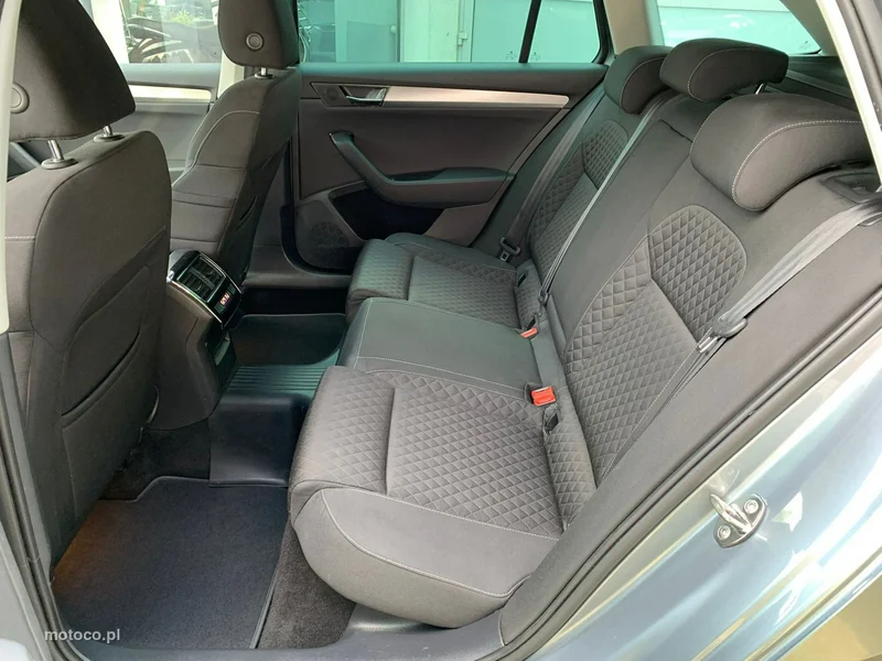 Skoda Superb III 14