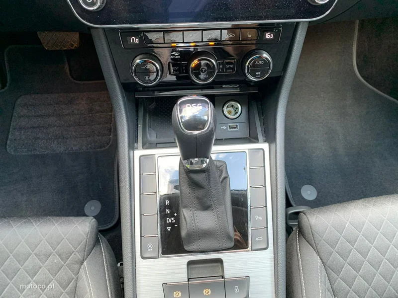Skoda Superb III 8