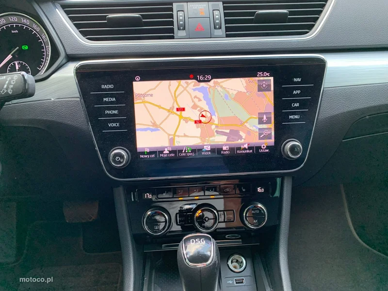 Skoda Superb III 9