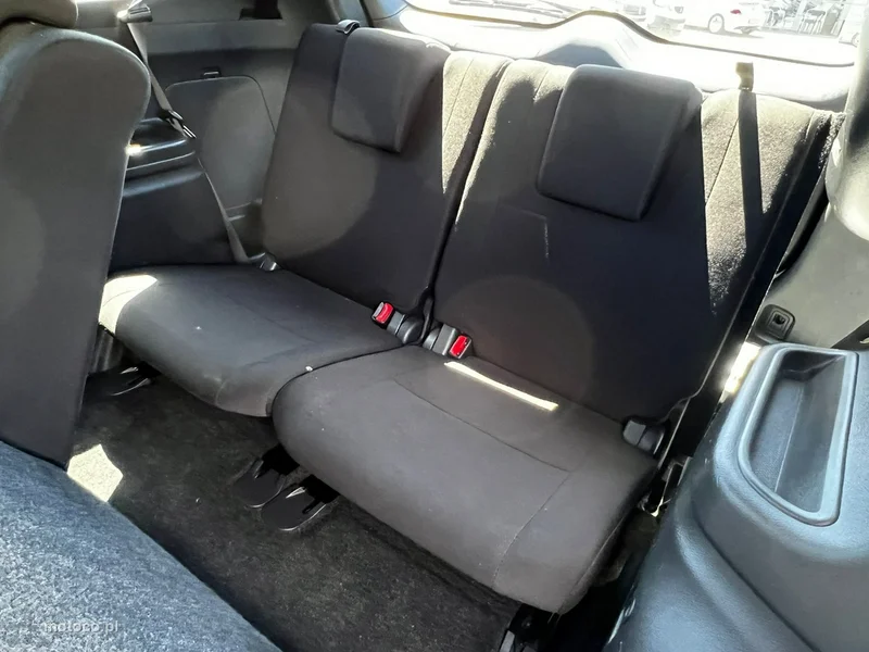 Mitsubishi Outlander 17