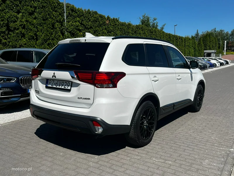 Mitsubishi Outlander 8