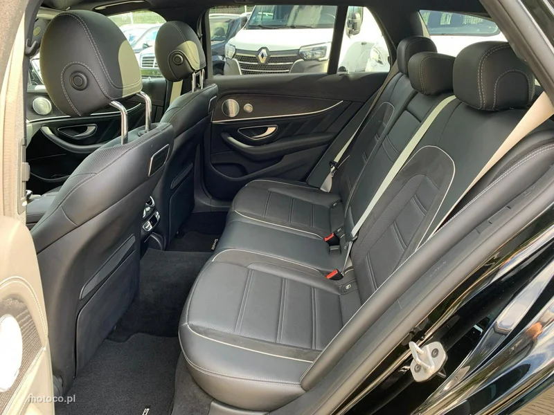 Mercedes-Benz Klasa E W213 E 63 AMG 13