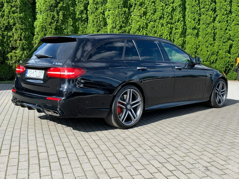 Mercedes-Benz Klasa E W213 E 63 AMG 5