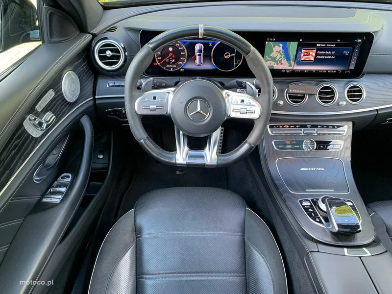 Mercedes-Benz Klasa E W213 E 63 AMG 9