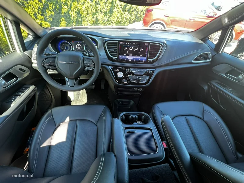 Chrysler Pacifica 7