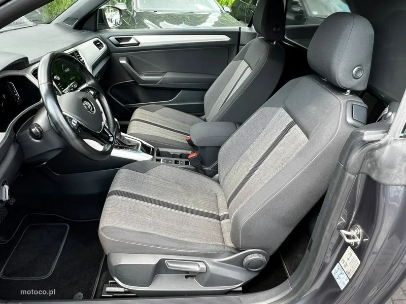 Volkswagen T-Roc A1 15
