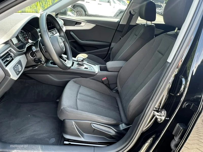 Audi A4 B9 13